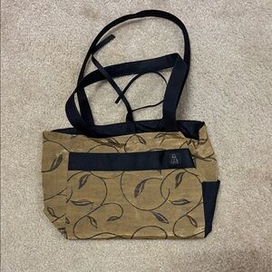 Elegant Black and Tan Women's Tote Bag